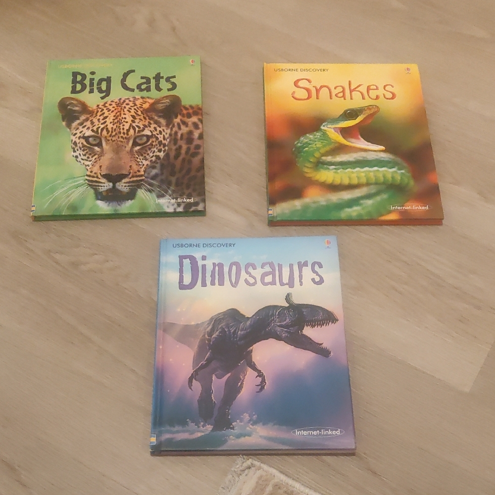 Usborne Discovery Kids Book Set - Big Cats, Snakes, Dinosaurs Internet-linked